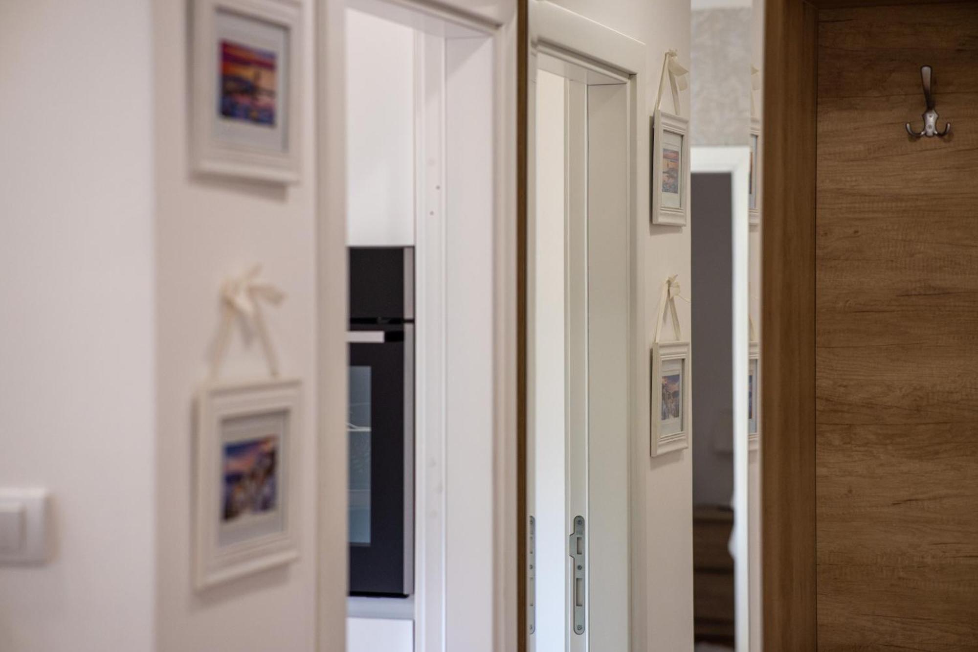 Apartmani Hemera Valjevo Zewnętrze zdjęcie